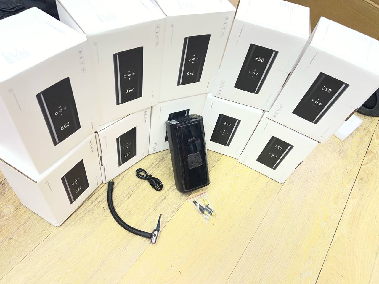 Compresseur d’Air Portable 12V 150 PSI LCD 🚗💨 | ضاغط هواء محمول بشاشة LCD للسيارة